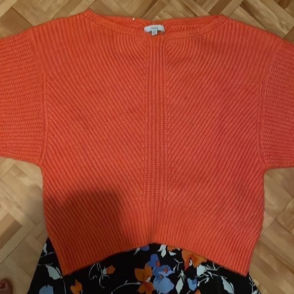 Joie skirt and jumper set - Picture 11 of 16